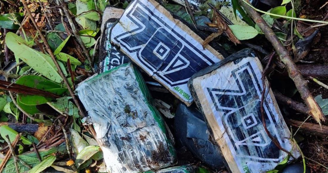 Los mensajes en los paquetes de supuesta droga encontrados en una aeronave accidentada en Purulhá