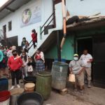 “Molesto es no tener el servicio y pagar”: Vecinos de la zona 18 que efectuaron bloqueo piden solución para no manifestar de nuevo