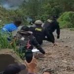 Los videos que muestran los tensos momentos durante enfrentamiento en Purulhá en intento de desalojo