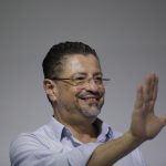 Rodrigo Chaves gana la Presidencia de Costa Rica al obtener el 52,86 % de los votos