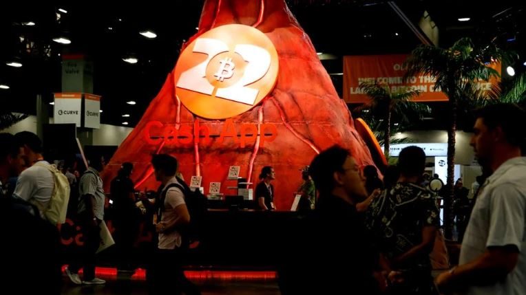 Bukele y el bitcoin: el “bono volcán” con el que&hellip;