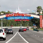 Cómo Disney logró tener su propio “gobierno” en Florida (y por qué los republicanos quieren acabar con él)