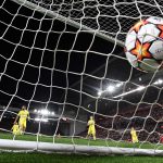 El Liverpool más cerca de la final de Champions League al ganar 2-0 al Villarreal
