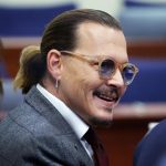 Por estar razones Disney retiró a Johnny Depp de “Piratas del Caribe”