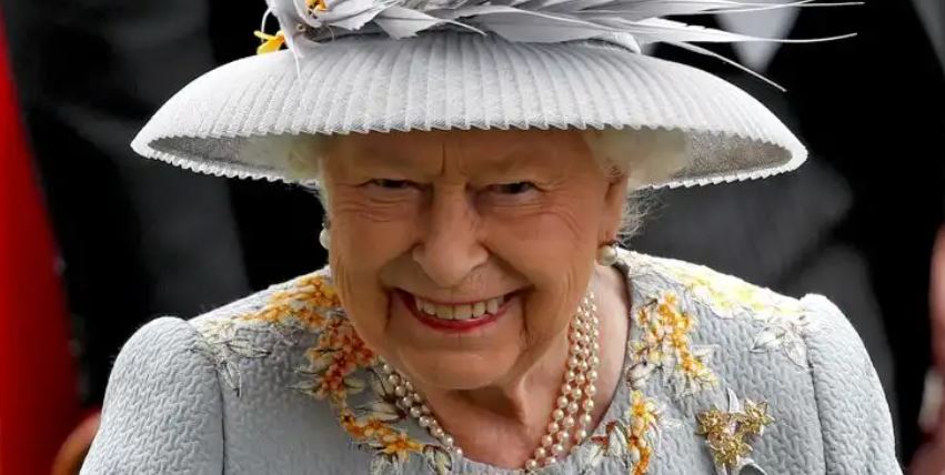 La reina Isabel II
