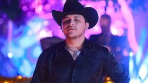 ¿Por qué fueron citados Christian Nodal y sus padres a un juzgado en México?