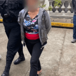 Niño de origen hondureño era víctima de golpes y obligado a pedir dinero por su mamá y padrastro en Villa Nueva
