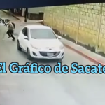 Video: Hombre es víctima de asalto y luego los delincuentes tratan de arrollarlo