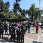 Elección de rector de la Usac arranca con disturbios por reclamos de supuesto fraude
