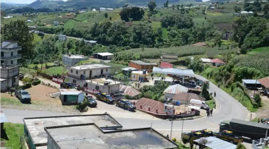Conflicto entre Ixchiguán y Tajumulco: soldado queda herido por balacera entre pobladores