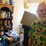 Qué es el síndrome del acumulador compulsivo, el trastorno mental que te lleva a vivir en medio de la basura