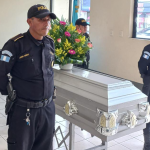 Qué detalles han dado las autoridades respecto de la muerte a balazos de un subinspector de la PNC en Cobán