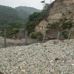 El video que muestra cómo un interceptor evita que toneladas de basura lleguen al río Motagua, el más contaminante del mundo, según The Ocean Cleanup