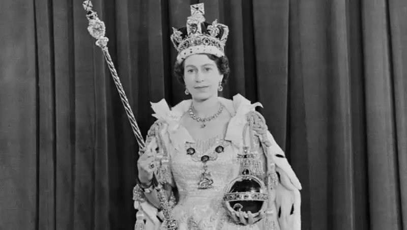 La reina isabel II cumple 70 años en el trono