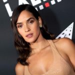 Adria Arjona demuestra el orgullo que siente por Ricardo Arjona: “Mi papá es un ícono y llena todos los conciertos”