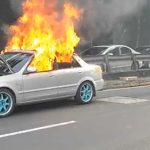 Vehículo se incendia en zona 18 y estos son los detalles de las autoridades