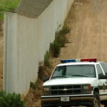 “Todo ha sido muy duro”: La experiencia que relatan dos migrantes guatemaltecos rescatados en el desierto de Arizona