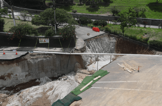 HUNDIMIENTO EN VILLA NUEVA