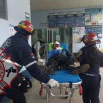Bomberos Municipales Departamentales trasladan en estado delicado a hombre a quien le explotó un mortero en el rostro