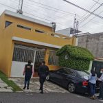 Catean vivienda en San Cristóbal: autoridades inspeccionan la casa en donde un hombre agredió a una mujer y cuyo video se viralizó en redes sociales