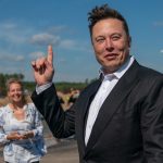 Elon Musk responde a Twitter con un meme: Así fue la publicación con el lenguaje más característico del multimillonario