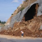 Las imágenes que muestra que la “megaobra” del Libramiento de Chimaltenango se sigue derrumbando