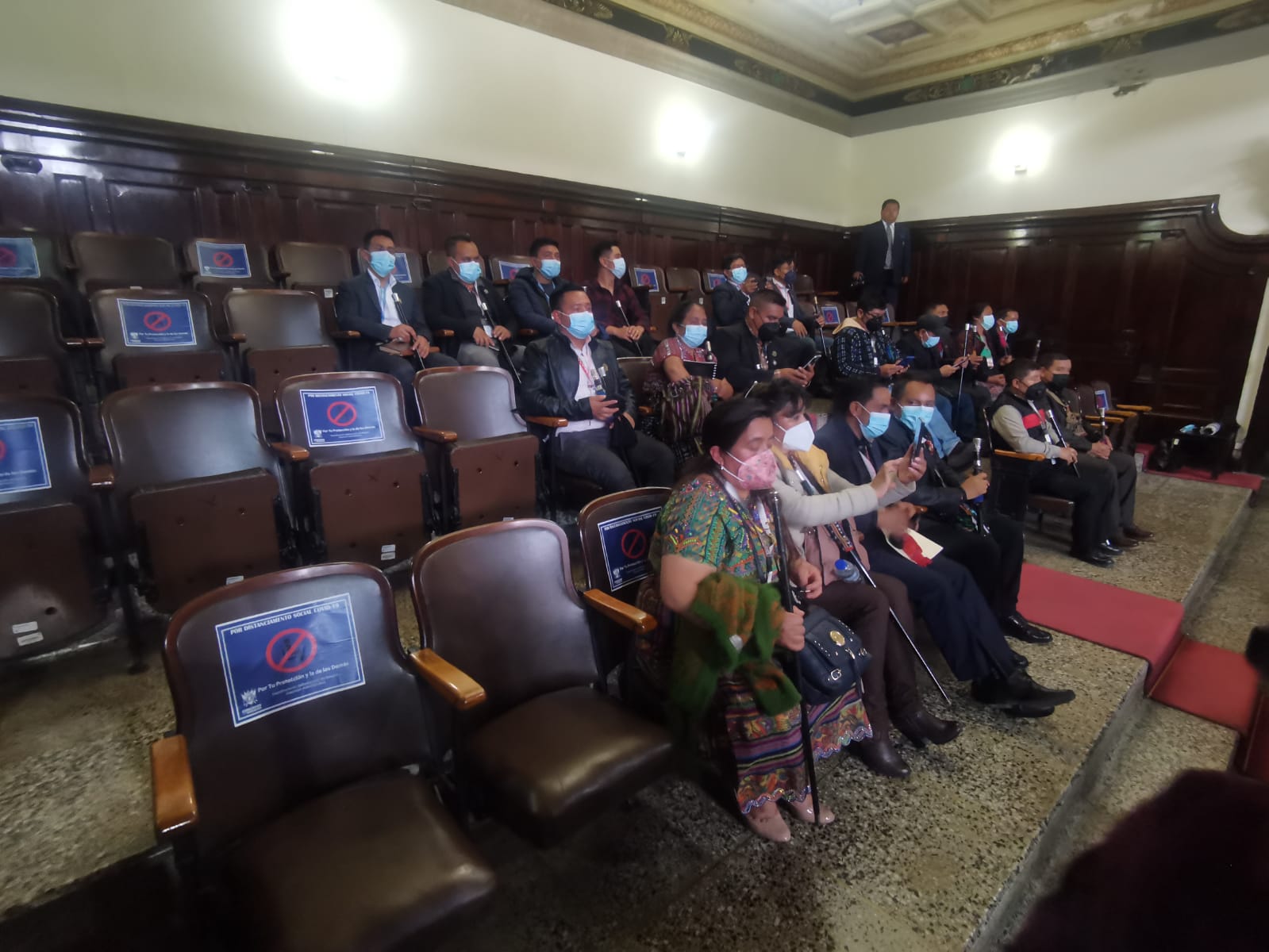 Niegan acceso a los 48 Cantones al Congreso de la República, donde se discute la iniciativa 6076