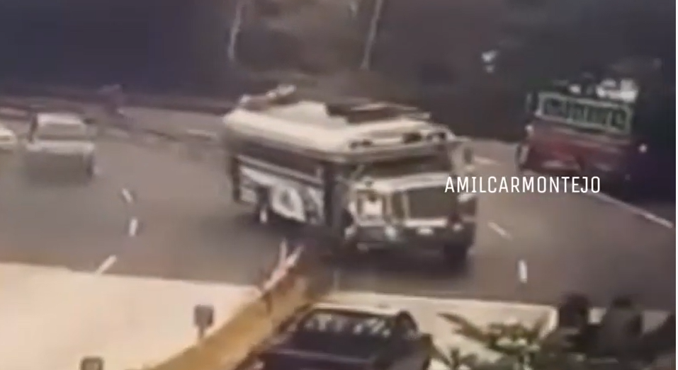 Bus se accidente en Vista Hermosa