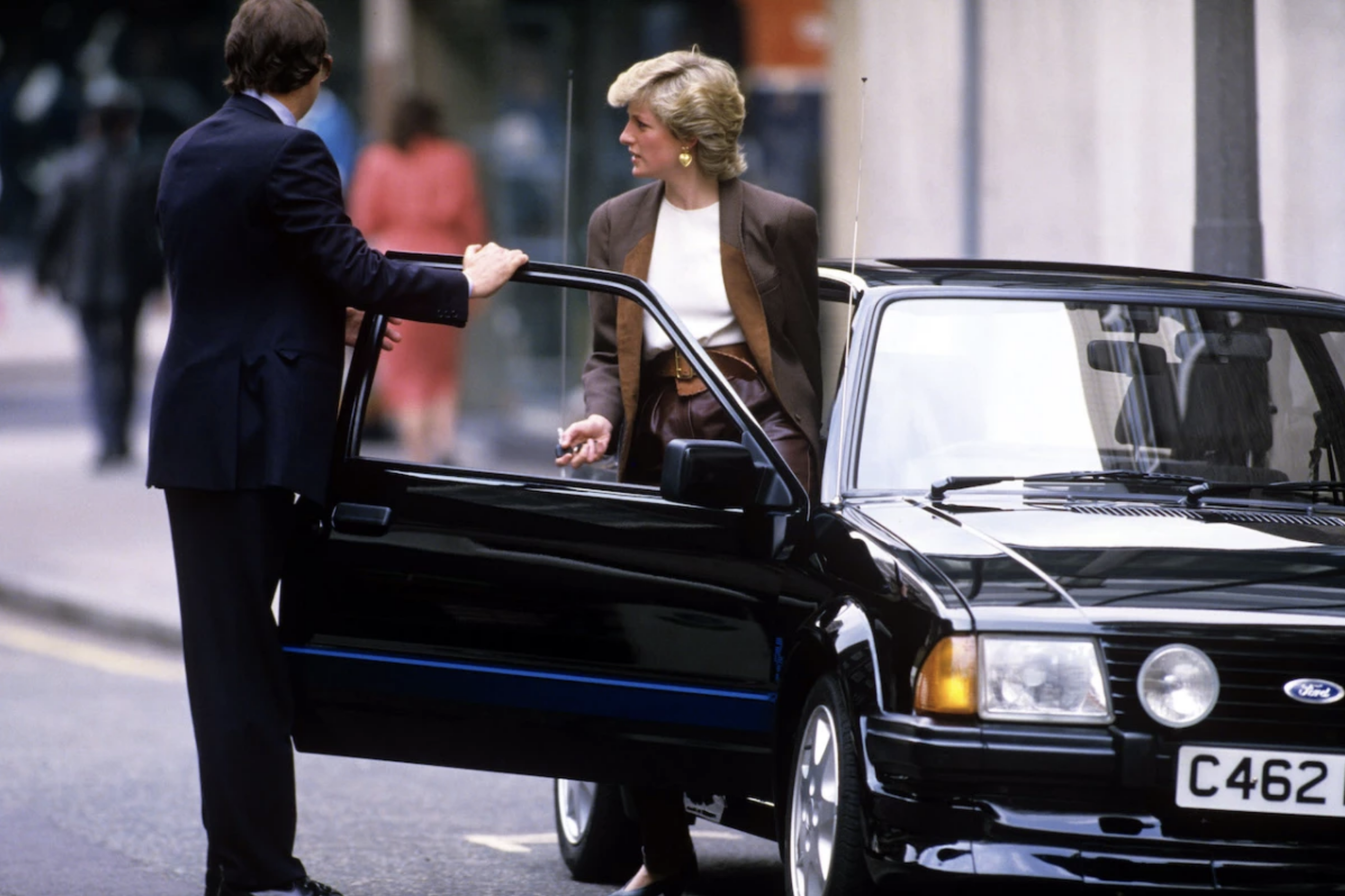 Antiguo vehículo de la princesa Diana vendido por 737.000 libras en Reino Unido
