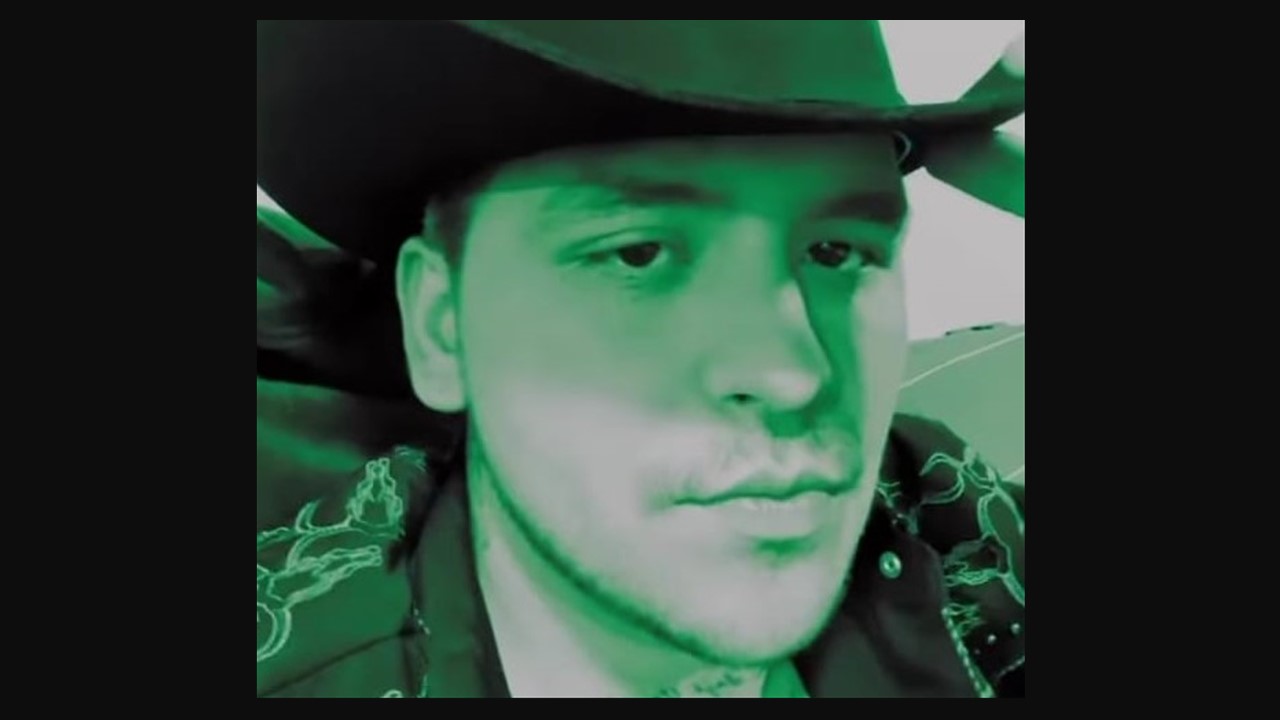 ¿Desaparecieron los tatuajes de Christian Nodal?