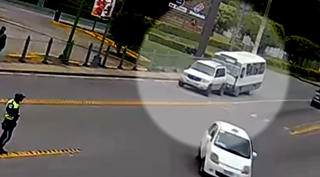 Graban accidente en Cobán