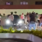 VIDEO: graban pelea grupal luego de concierto en la zona 16