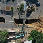 Hundimiento en Villa Nueva: Giammattei confirma que vehículo de víctimas fue ubicado, pero experto no garantiza que cuerpos estén allí