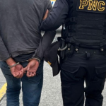 Disparos alertan a la PNC para dar persecución a dos presuntos pandilleros señalados de ataque armado