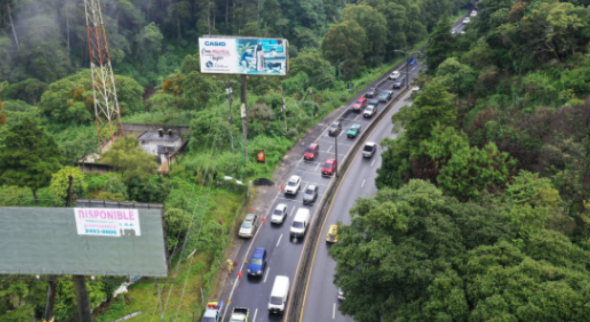 Daños en el km 11.5 de la ruta a El Salvador
