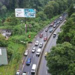 Grietas en carretera a El Salvador: Giammattei anuncia de cierres durante cuatro fines de semana para reparar la vía