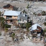 En videos: Huracán Ian deja inundaciones, árboles caídos, daños y miedo en Florida