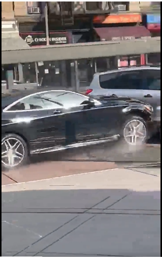 Video: Persecución automovilística en medio de Nueva York para robar 20 mil dólares