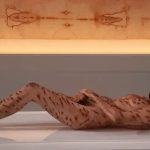 Exhiben primer cuerpo hiperrealista de Cristo basado en la Sábana Santa