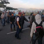 Militares veteranos bloquean varias rutas del territorio nacional para exigir beneficio económico