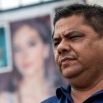 “Son unos cerdos”: El mensaje del padre de Debanhi Escobar contra autoridades en México por el caso de su hija