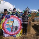 Santiago Sacatepéquez celebra Festival Infantil de Barriletes previo al Día de Todos los Santos