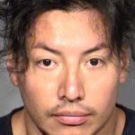 Arrestan a guatemalteco que apuñaló a ocho personas frente a un casino en Las Vegas (pensó que se reían de él)