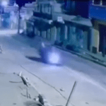 Video: Motorista pierde el control y así fue la caída que sufrió en San Marcos
