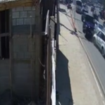 Video: El instante en que un vehículo descontrolado ocasiona una triple colisión en Huehuetenango