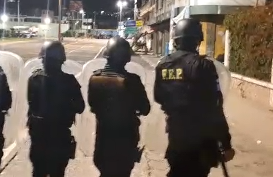 AGENTES EN TOTO.