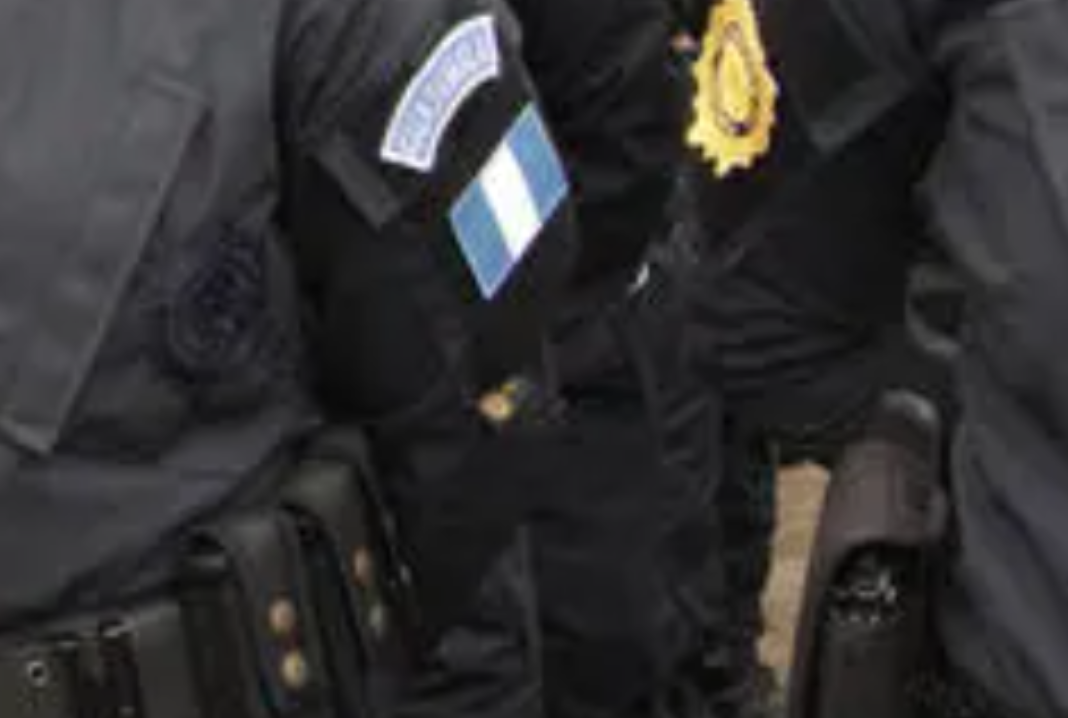 Agentes de la PNC