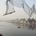 Cómo una atracción turística en India se convirtió en una trampa mortal que dejó decenas de muertos