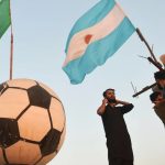 Directivos de Qatar niegan haber contratado a hinchas para que pasearan en las calles y calificaron las acusaciones como “decepcionantes”