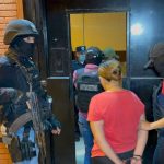 PNC captura a un hombre que fingió su propio secuestro y llevaba el dinero del rescate en la zona 19